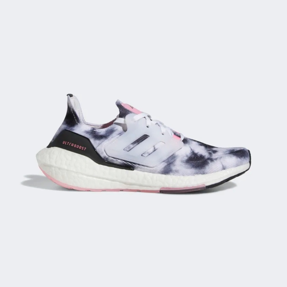 [NEW] Women's adidas UltraBoost 22‎ Shoes Size 7 HP3309